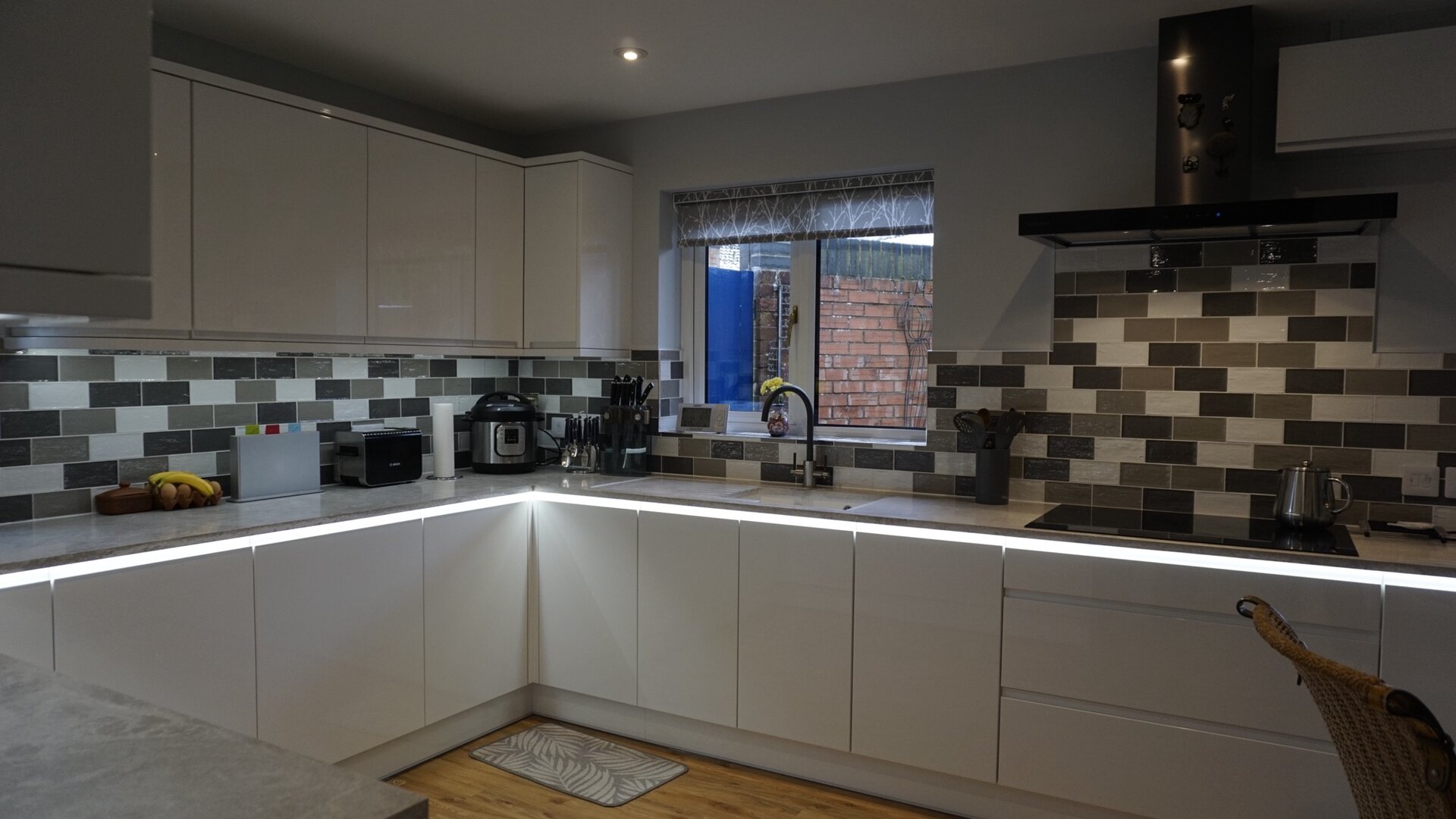 Kitchen design and installation in Two Mile Ash in Milton Keynes - Image 1