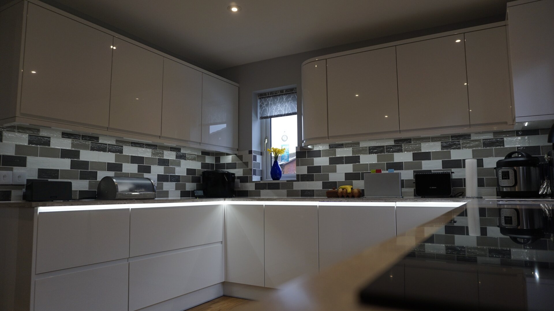 Kitchen design and installation in Two Mile Ash in Milton Keynes - Image 2