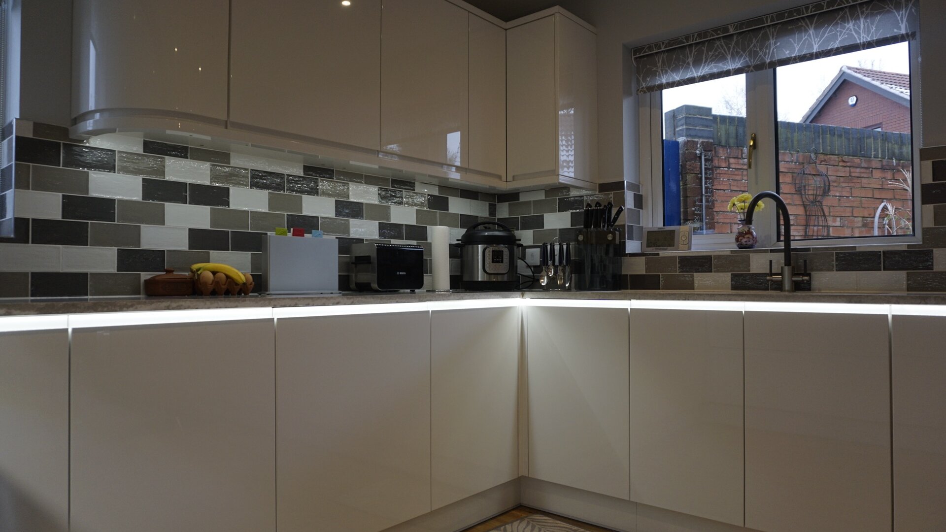Kitchen design and installation in Two Mile Ash in Milton Keynes - Image 3