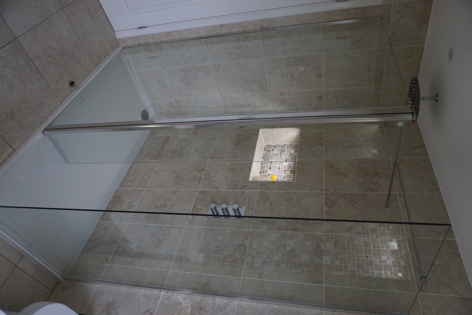 Master bathroom, cloakroom and en-suite remodelling in Bedford
